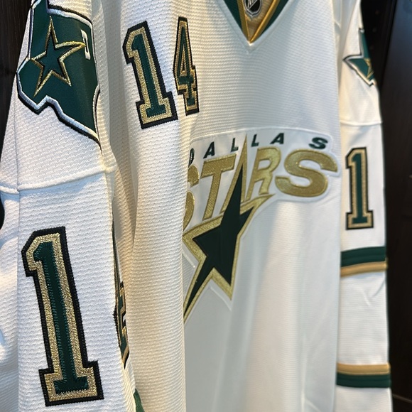 Jamie Benn Dallas Stars 2009-10 Power Play Jersey - White - Picture 6 of 7